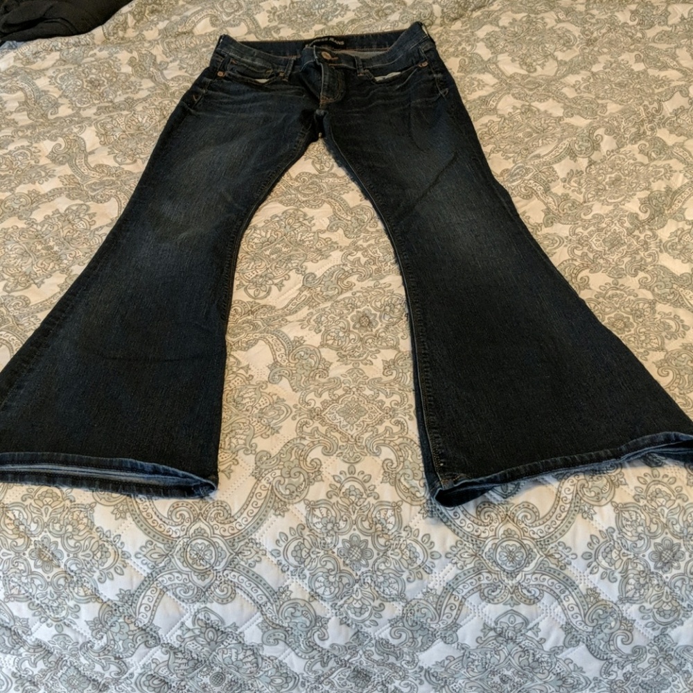 Express Flare Jeans